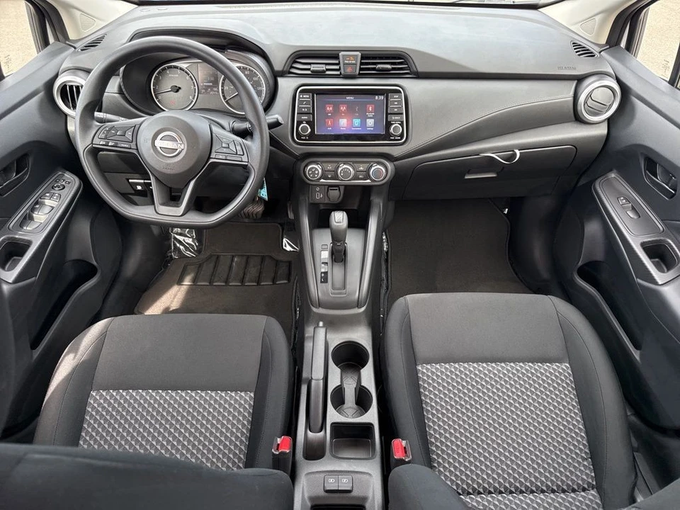 2024 Nissan Versa - Image 11 of 21
