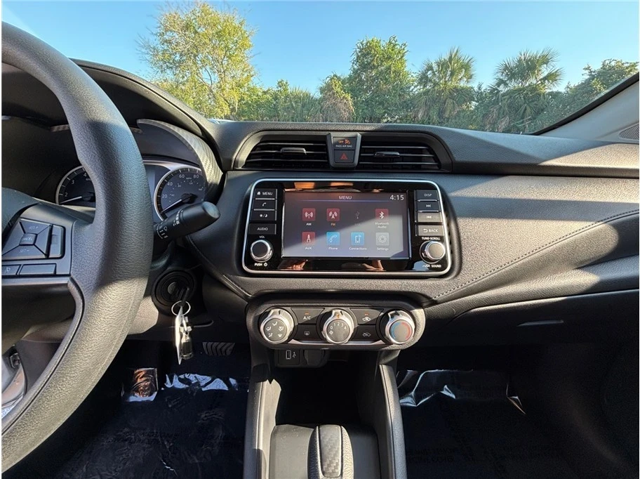 2024 Nissan Versa - Image 11 of 21