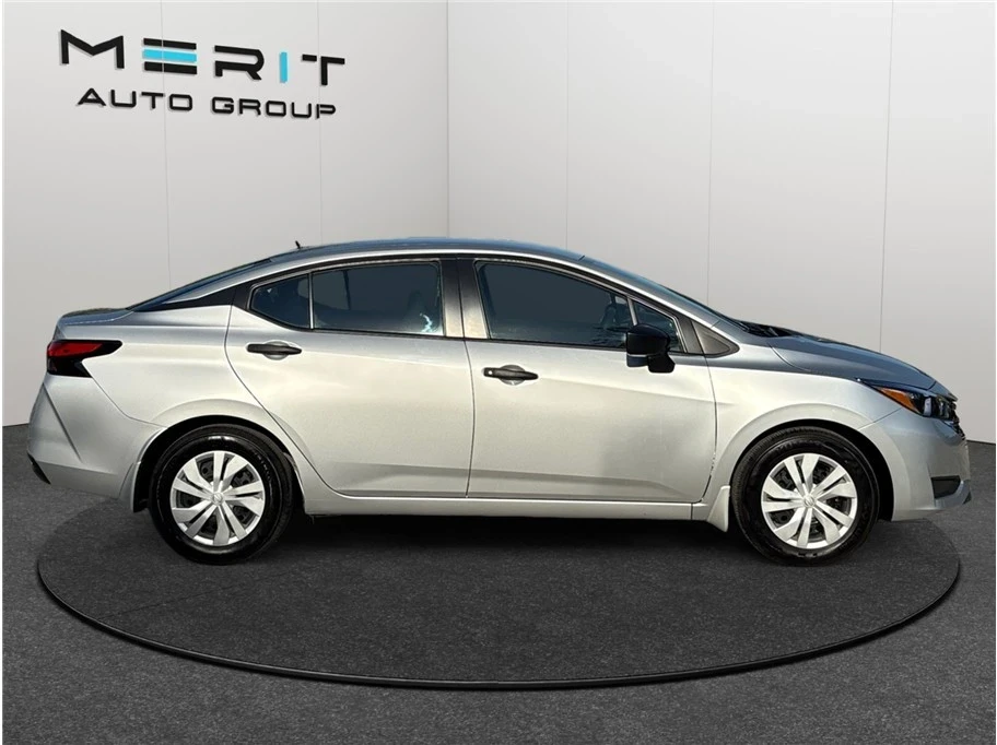 2024 Nissan Versa - Image 10 of 21