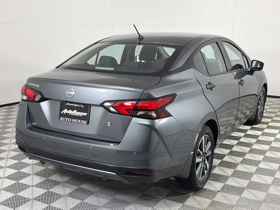2024 Nissan Versa - Image 5 of 21