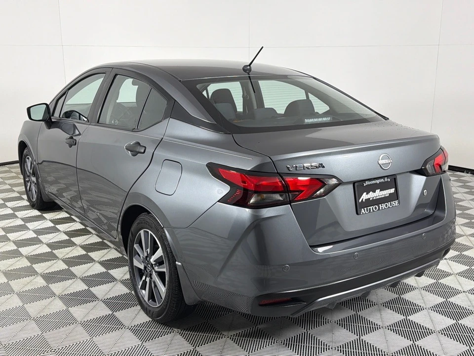 2024 Nissan Versa - Image 7 of 21