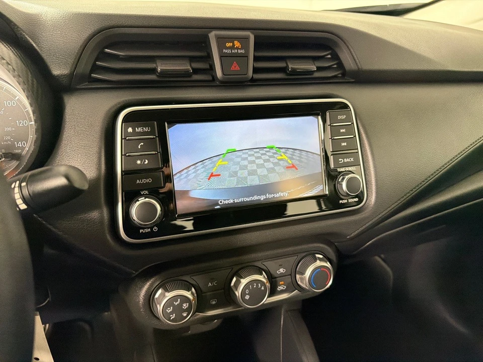 2024 Nissan Versa - Image 17 of 21