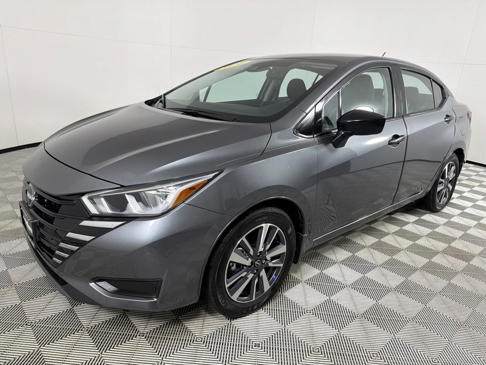 2024 Nissan Versa - Image 9 of 21