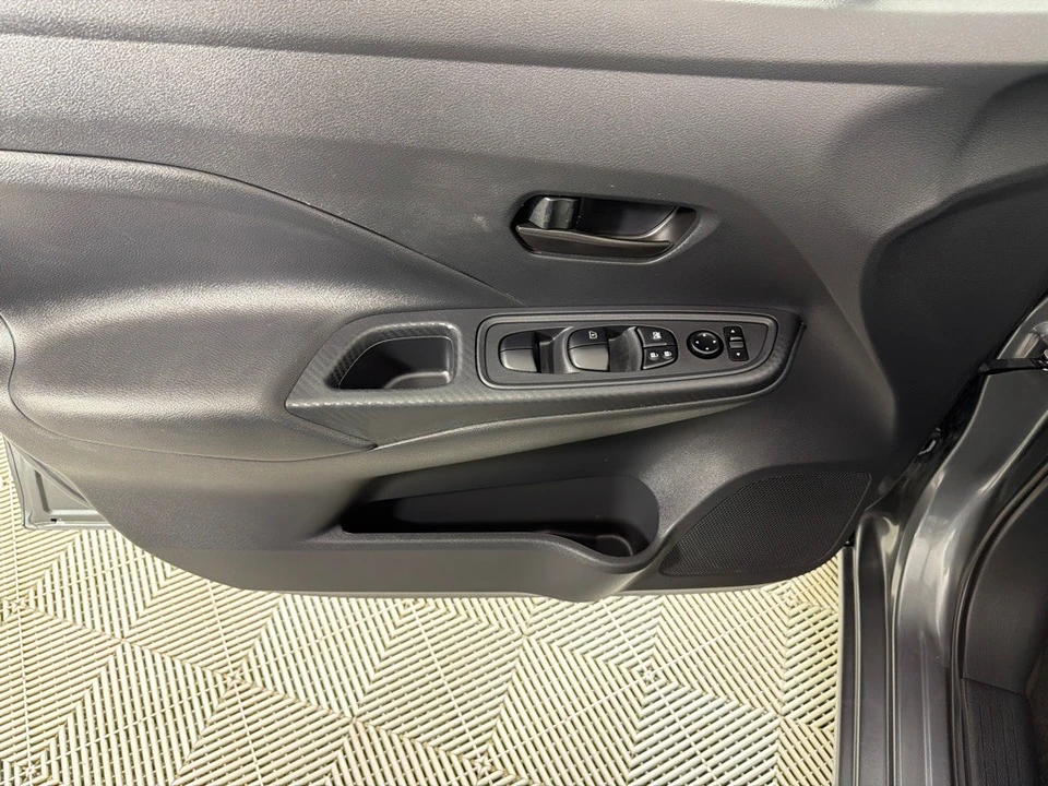 2024 Nissan Versa - Image 11 of 21