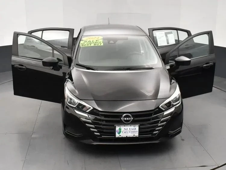 2024 Nissan Versa - Image 10 of 12