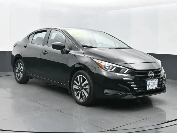 2024 Nissan Versa - Image 2 of 12