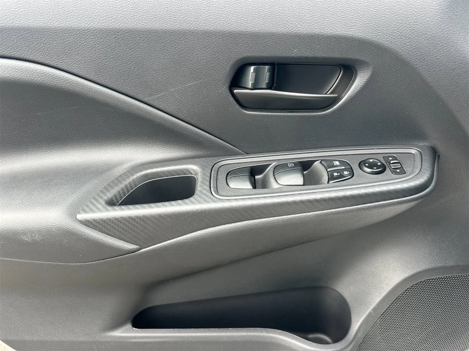2024 Nissan Versa - Image 11 of 12