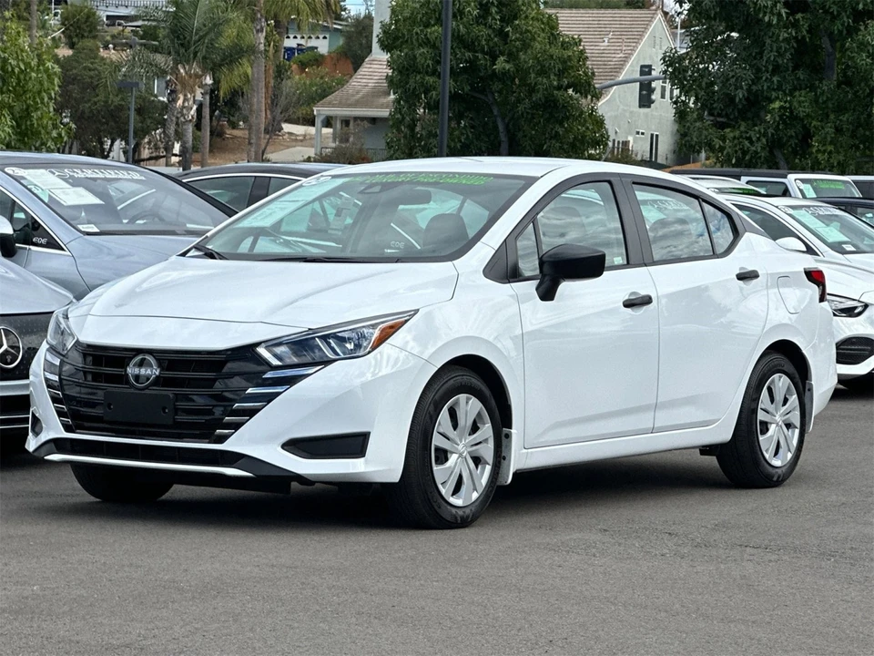 2024 Nissan Versa - Image 7 of 12