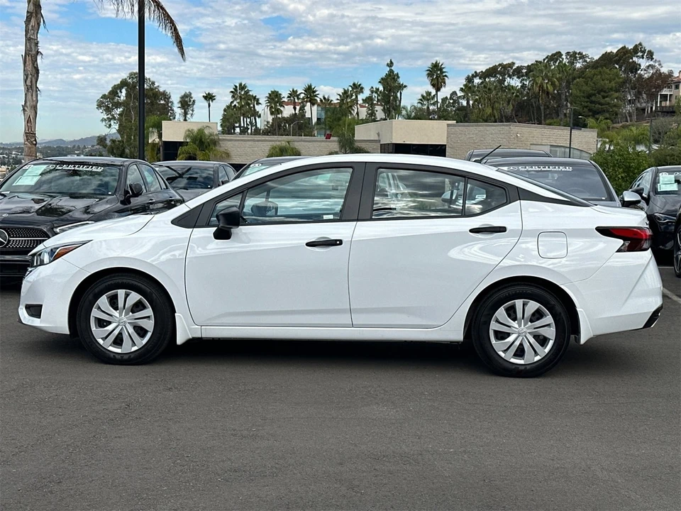 2024 Nissan Versa - Image 6 of 12