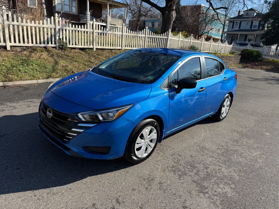 2024 Nissan Versa - Image 2 of 21