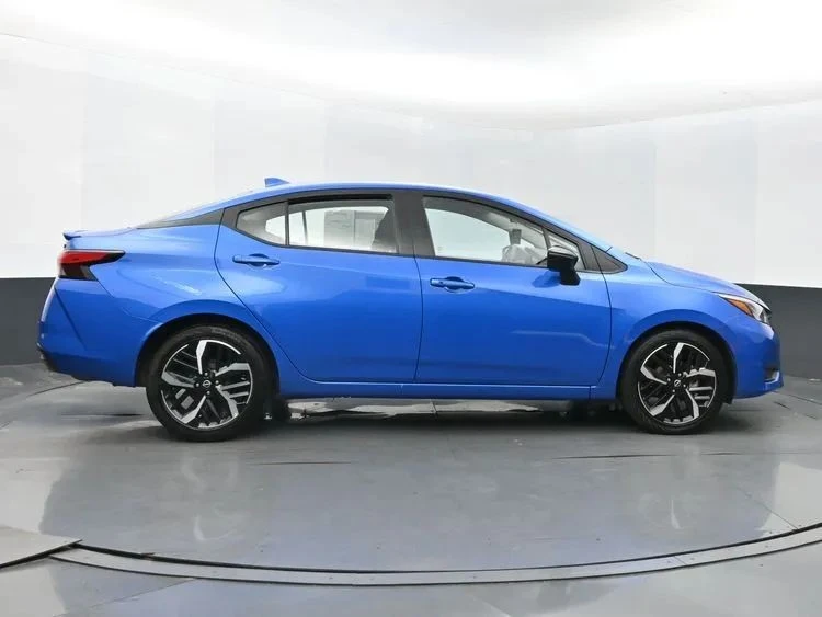 2024 Nissan Versa - Image 4 of 12