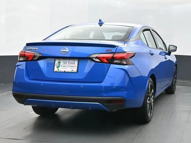 2024 Nissan Versa - Image 8 of 12