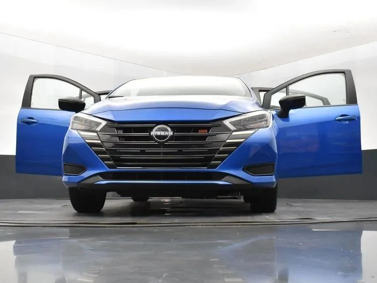 2024 Nissan Versa - Image 11 of 12
