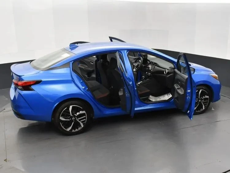 2024 Nissan Versa - Image 6 of 12