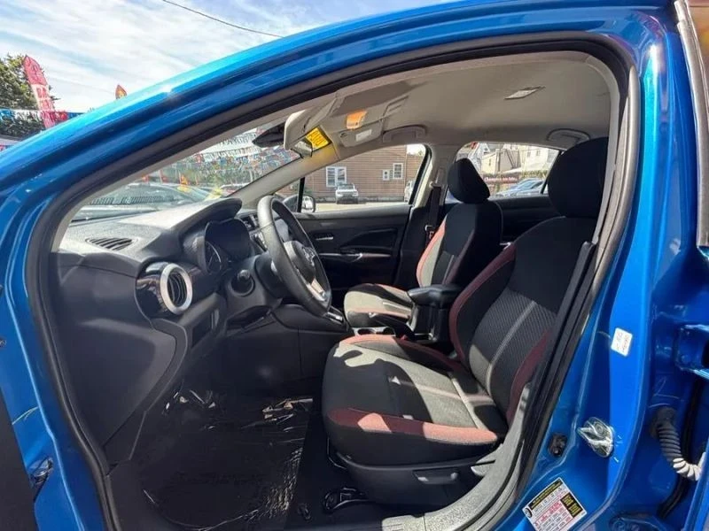 2024 Nissan Versa - Image 8 of 12