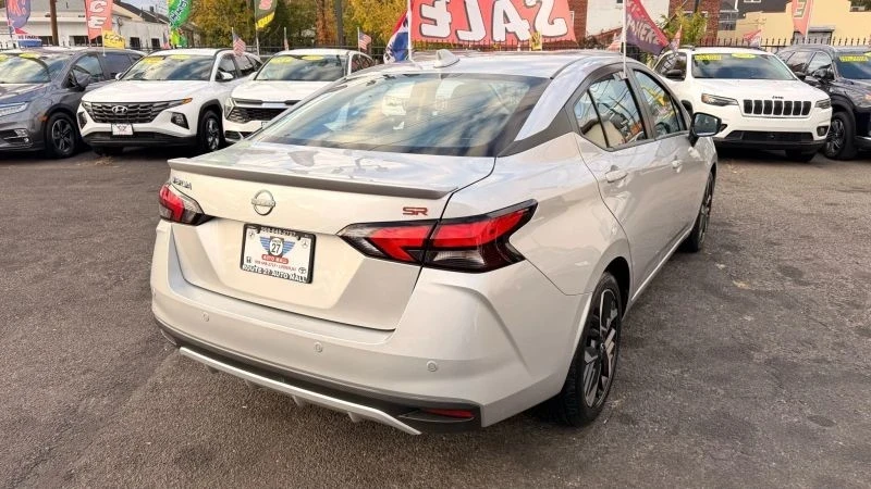 2024 Nissan Versa - Image 7 of 12