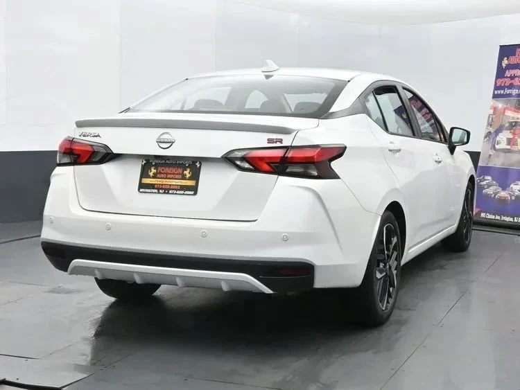 2024 Nissan Versa - Image 8 of 12
