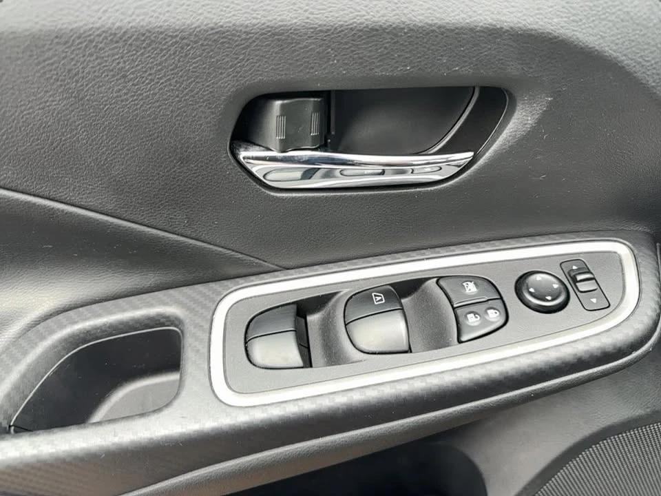 2024 Nissan Versa - Image 9 of 15