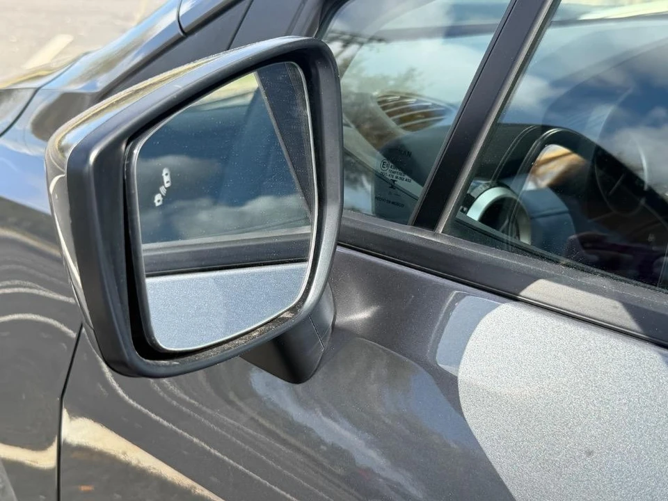 2024 Nissan Versa - Image 3 of 20