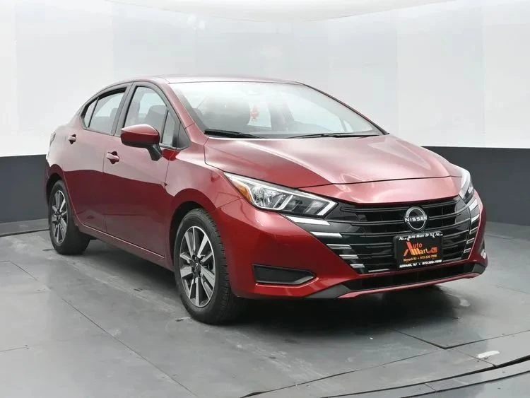 2024 Nissan Versa - Image 2 of 12