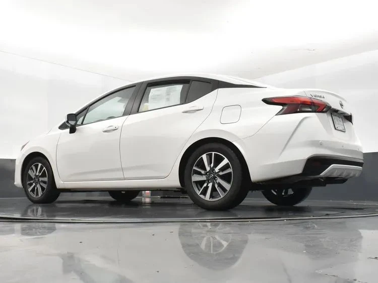 2024 Nissan Versa - Image 12 of 12