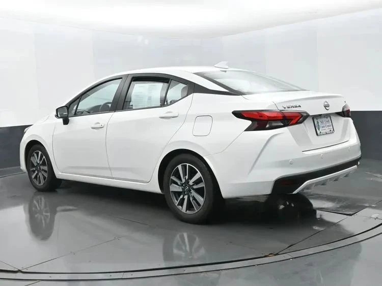 2024 Nissan Versa - Image 9 of 12