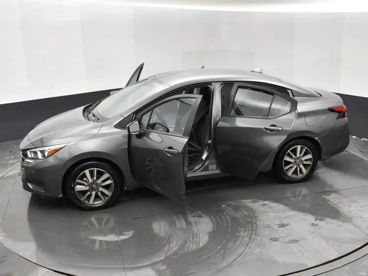 2024 Nissan Versa - Image 7 of 12