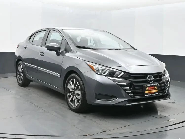 2024 Nissan Versa - Image 2 of 12