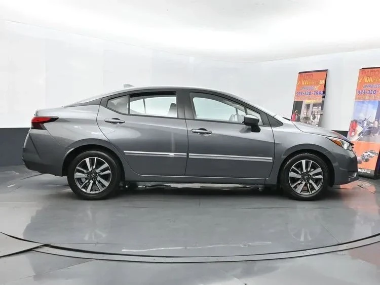 2024 Nissan Versa - Image 4 of 12