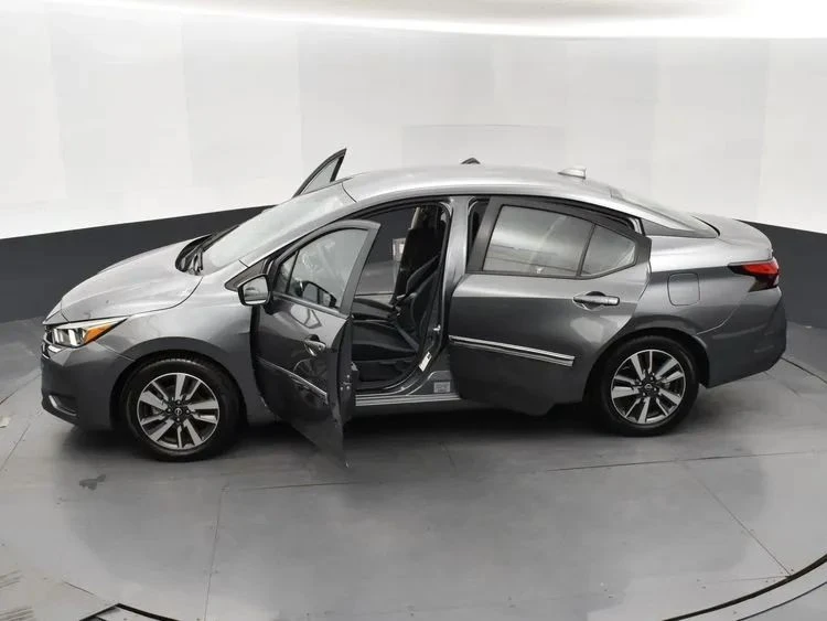 2024 Nissan Versa - Image 7 of 12