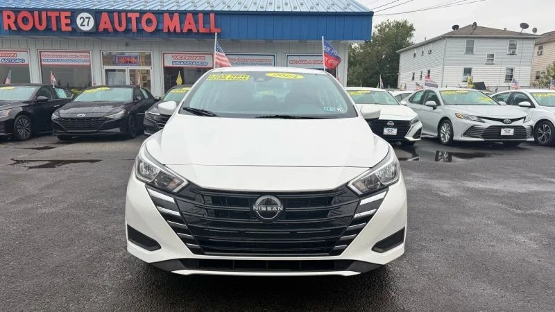 2024 Nissan Versa - Image 3 of 12