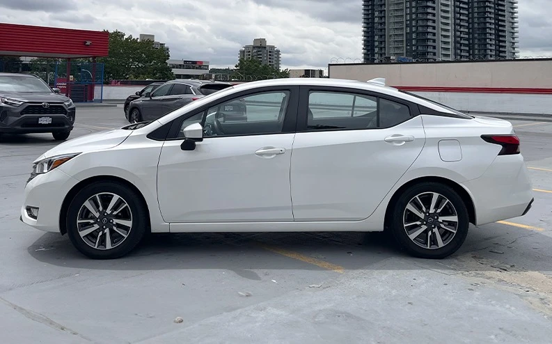 2024 Nissan Versa - Image 7 of 8
