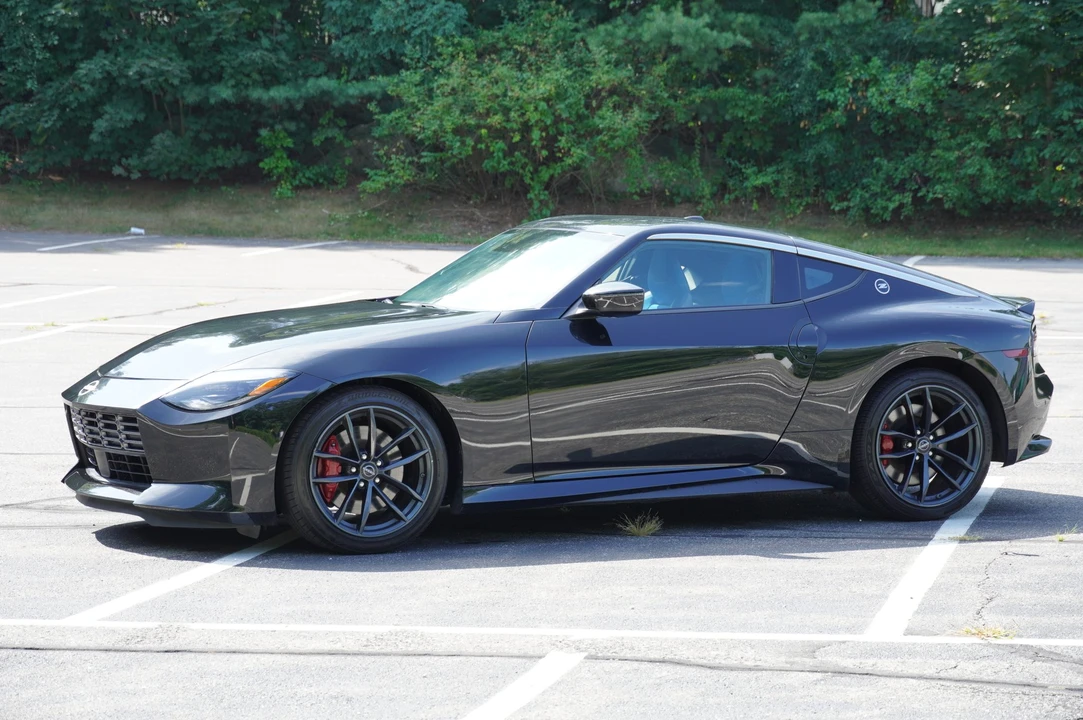 2024 Nissan Z 7th Gen - Image 2 of 31