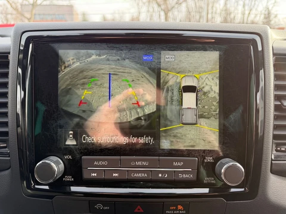 2024 Nissan Frontier 3rd Gen - Image 15 of 16