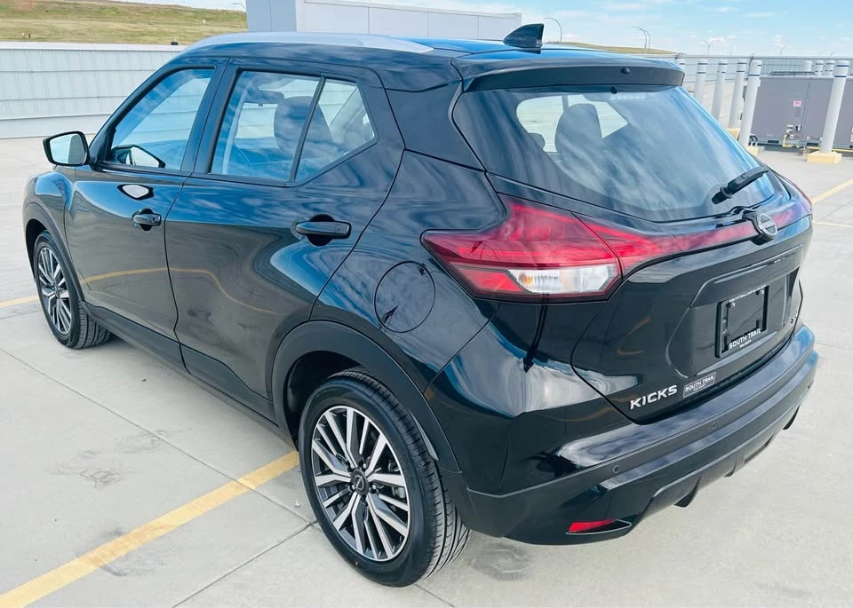 2024 Nissan Kicks - Image 4 of 15