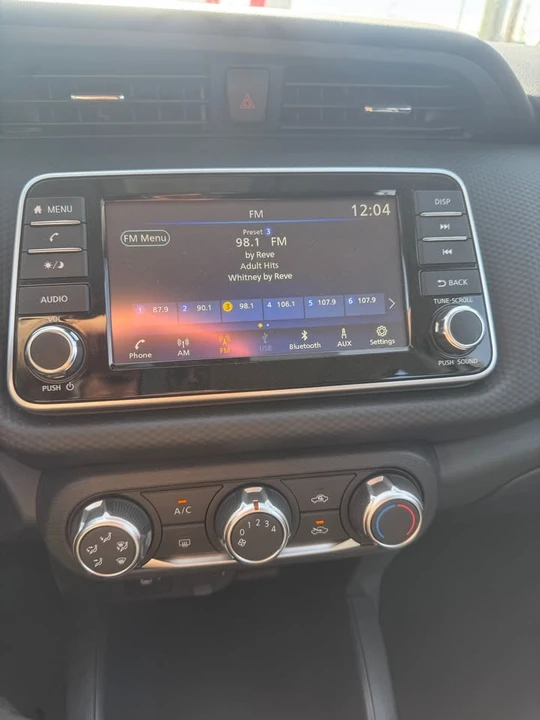 2024 Nissan Kicks - Image 12 of 18
