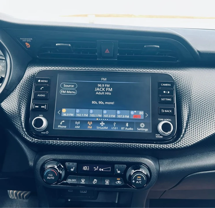 2024 Nissan Kicks - Image 13 of 15