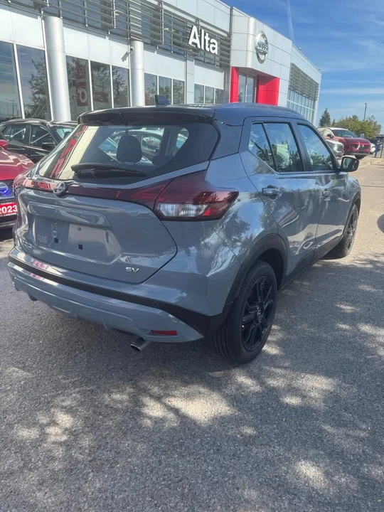2024 Nissan Kicks - Image 2 of 17