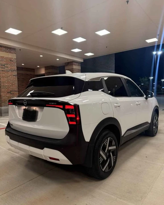2024 Nissan Kicks - Image 4 of 6