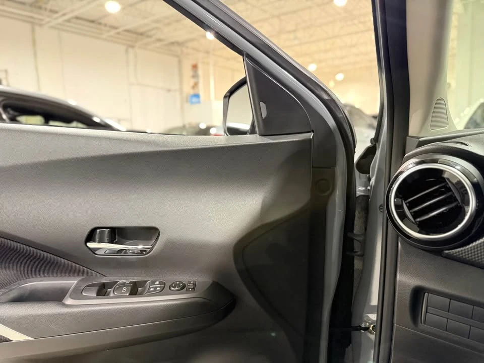 2024 Nissan Kicks - Image 14 of 15