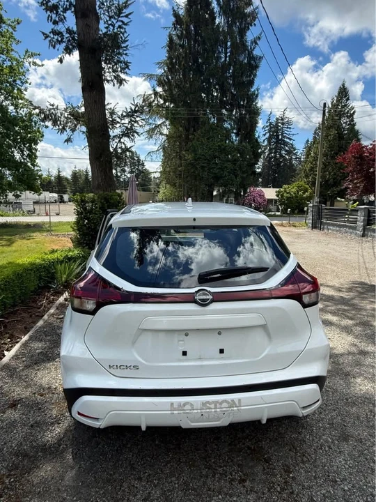 2024 Nissan Kicks - Image 3 of 8