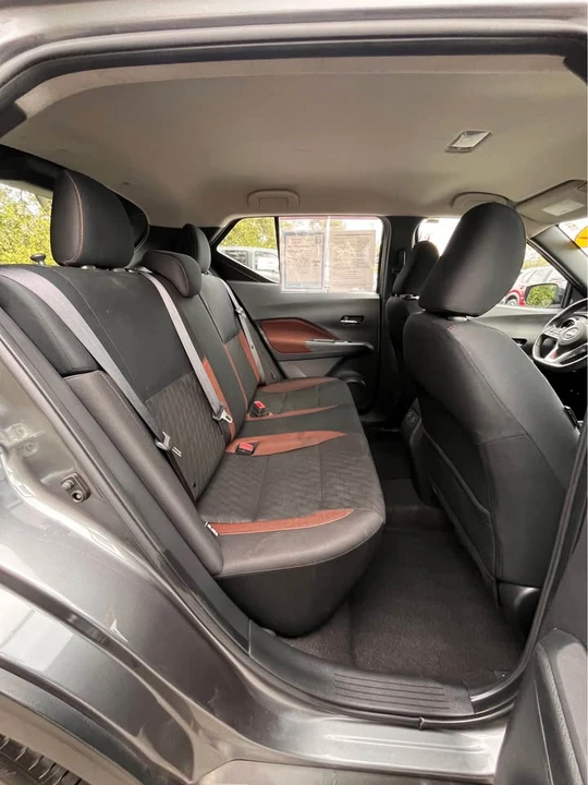 2024 Nissan Kicks - Image 12 of 14