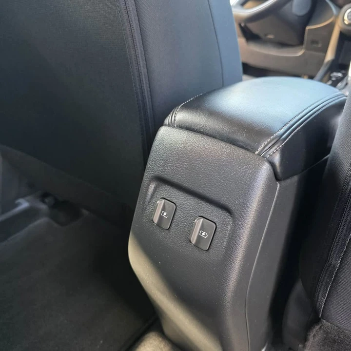 2024 Nissan Kicks - Image 15 of 20