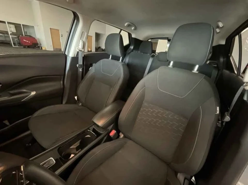 2024 Nissan Kicks - Image 7 of 13