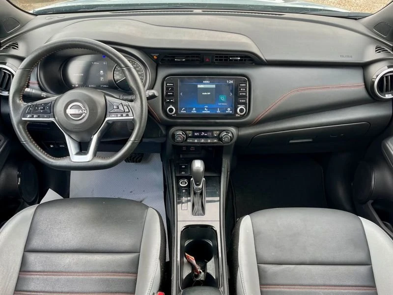 2024 Nissan Kicks - Image 13 of 18