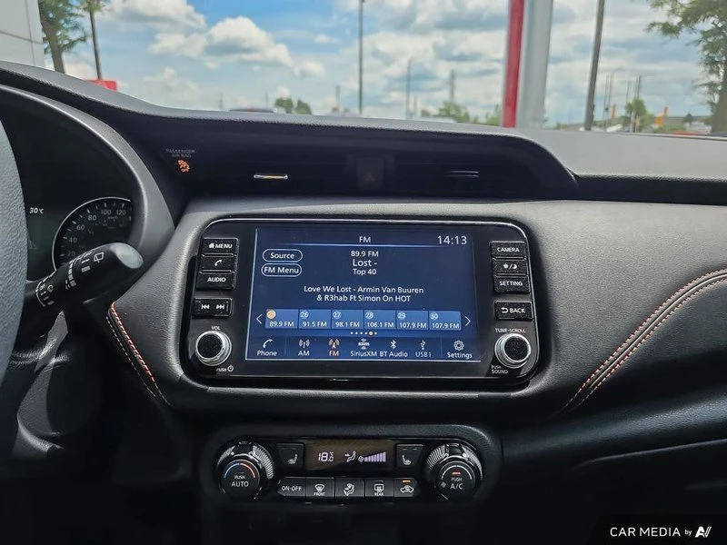 2024 Nissan Kicks - Image 13 of 19