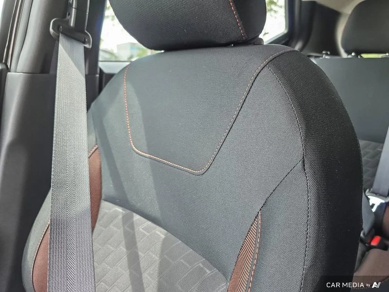 2024 Nissan Kicks - Image 14 of 19