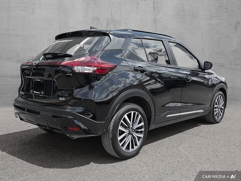2024 Nissan Kicks - Image 2 of 19