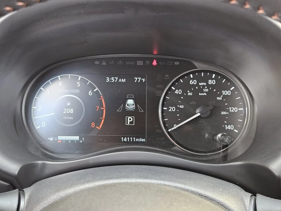 2024 Nissan Kicks - Image 11 of 19
