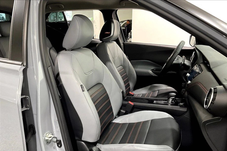 2024 Nissan Kicks - Image 6 of 19